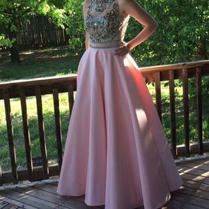 Prom dress with pockets!!!!